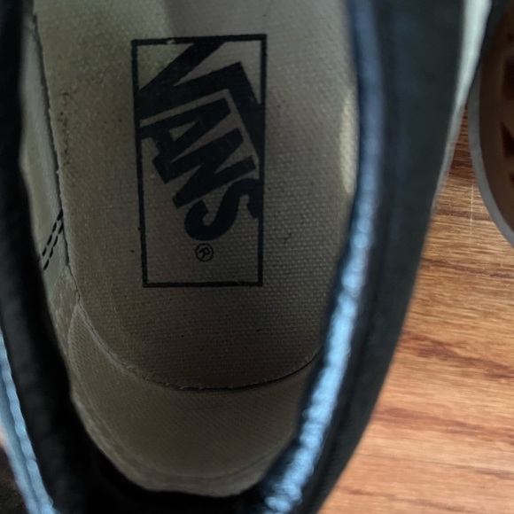 Vans -off the wall vans size 6 - Picture 3 of 4